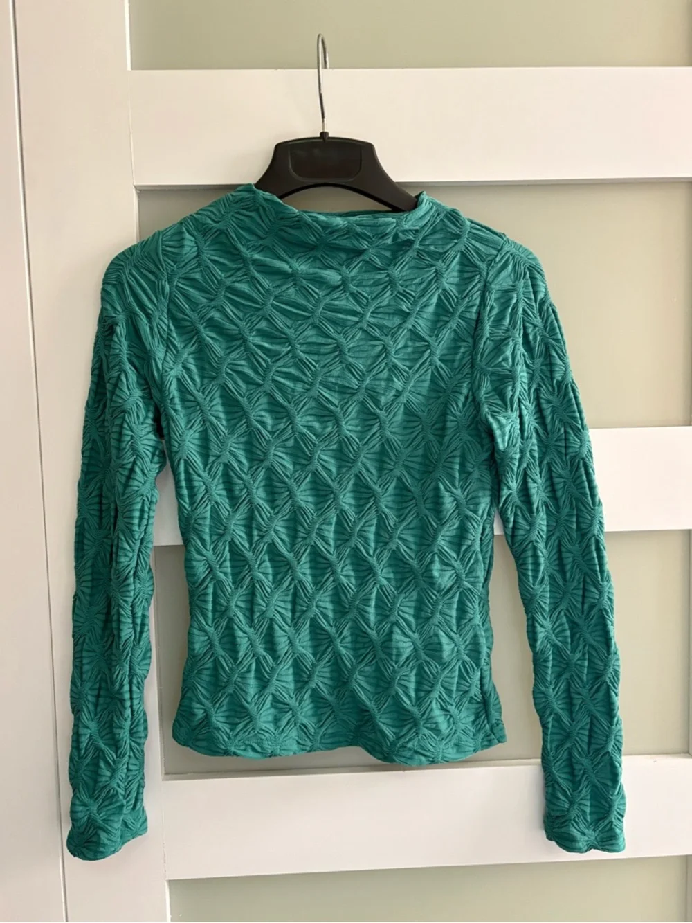 Anthropologie Long Sleeve Mock Neck Textured Top Size Medium - Picture 2 of 8